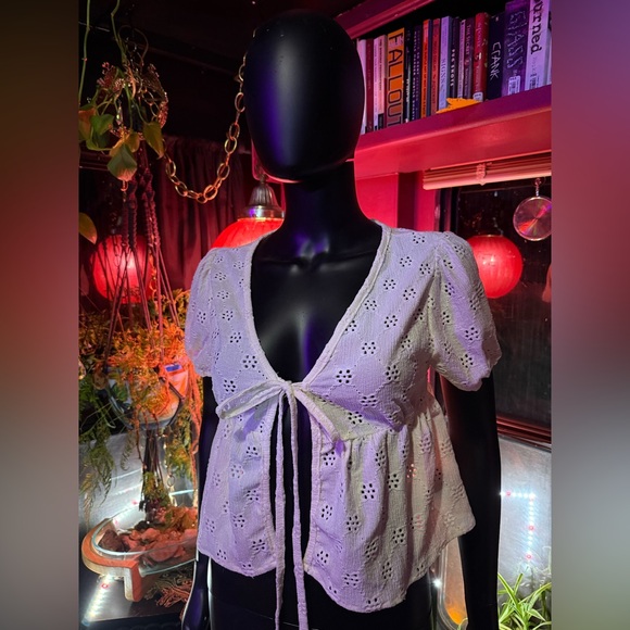 Dazy Designer Cream Top - Picture 5 of 7